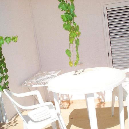 וודיצה Apartments Nikolas מראה חיצוני תמונה