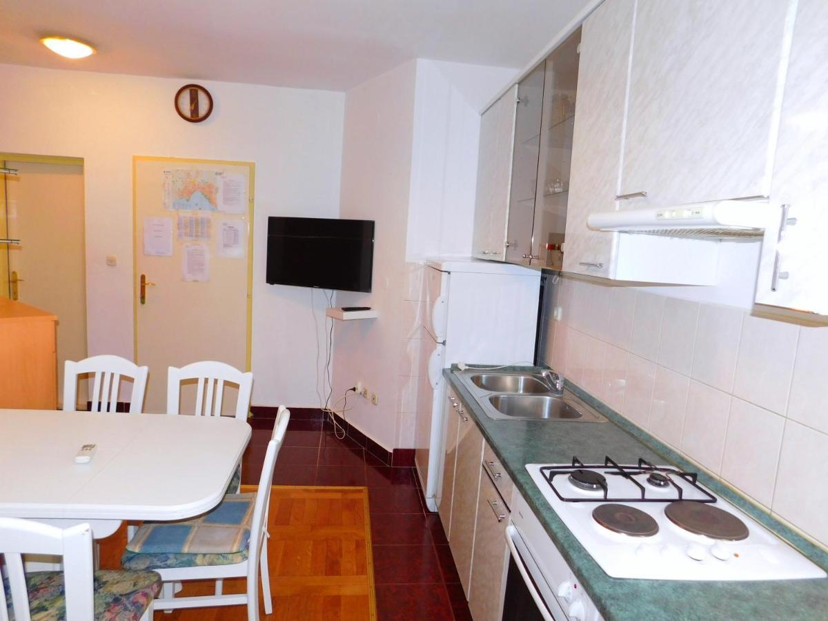 וודיצה Apartments Nikolas מראה חיצוני תמונה